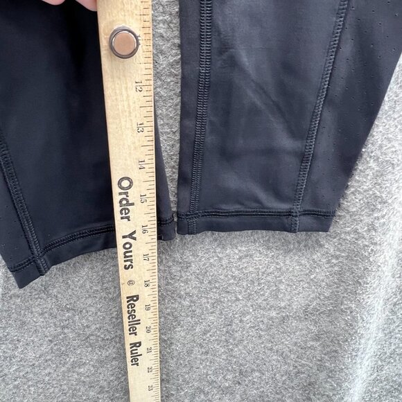 Lululemon Leggings Women 4 Black Fast and Free Crop 23” Nulux High Rise Running - Picture 6 of 10